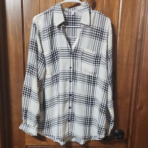 Maurices Black and White Plaid Button-Down Shirt